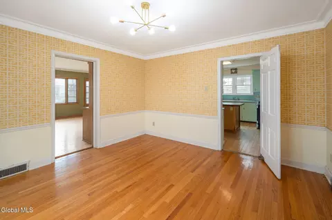 1706 Eastern Pkwy, Schenectady, NY 12309 photo 19