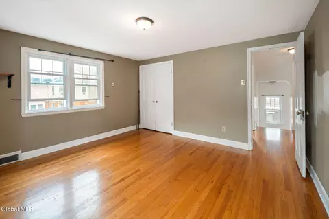 1706 Eastern Pkwy, Schenectady, NY 12309 photo 32