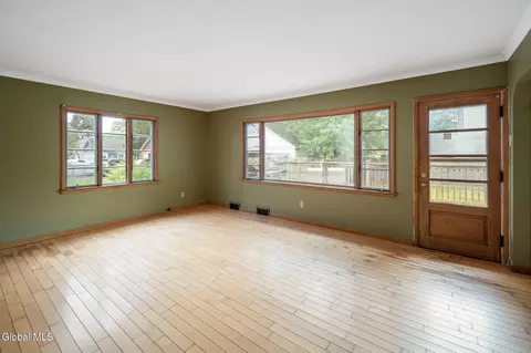 1706 Eastern Pkwy, Schenectady, NY 12309 photo 27