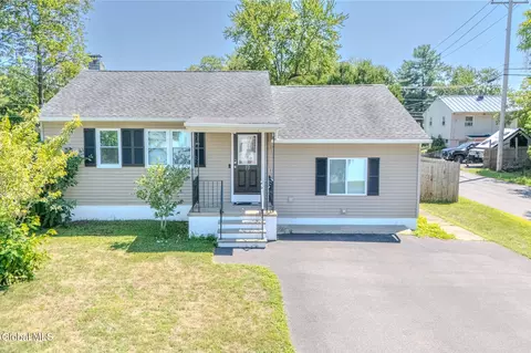 19 Maryland Ave, Albany, NY 12205