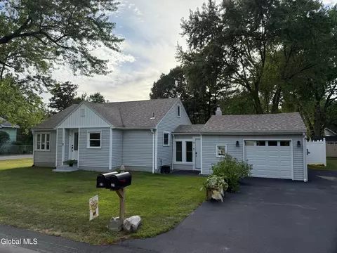 20 Eastern Ave, Watervliet, NY 12189