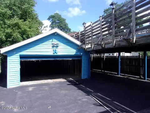 Exterior - 2119 Broadway, Schenectady, NY 12306 photo 5 of 5