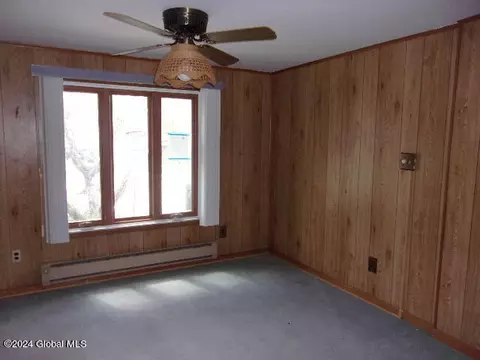 Living - 2119 Broadway, Schenectady, NY 12306 photo 2 of 11