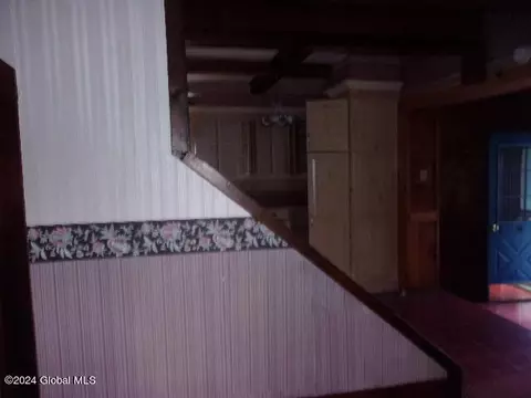 Entry Way - 2119 Broadway, Schenectady, NY 12306 photo 5 of 15
