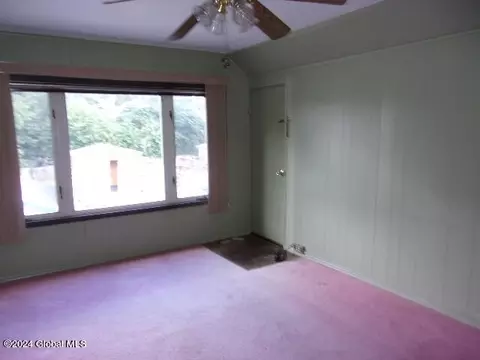 Bedroom - 2119 Broadway, Schenectady, NY 12306 photo 6 of 14