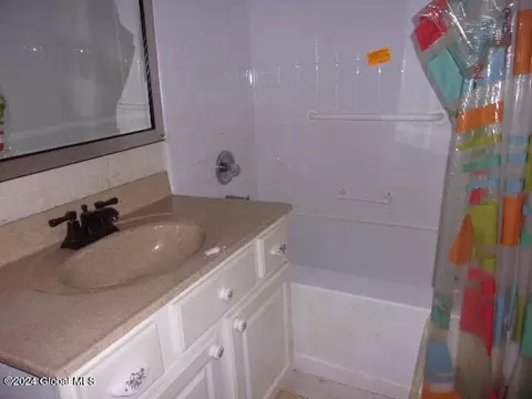 Bath - 2119 Broadway, Schenectady, NY 12306 photo 10 of 10