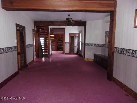 Living - 2119 Broadway, Schenectady, NY 12306 photo 4 of 11