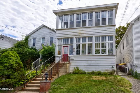 30 Sheridan Ave, Troy, NY 12180