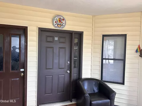 3 Buchanan Ave, Schenectady, NY 12304 photo 8