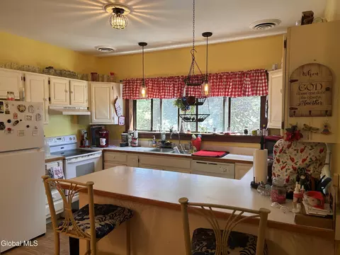 3 Buchanan Ave, Schenectady, NY 12304 photo 34