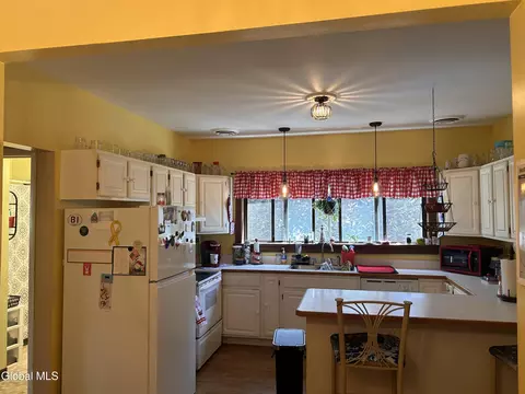 3 Buchanan Ave, Schenectady, NY 12304 photo 39