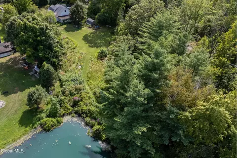 346 Church Rd, Glenville, NY 12302