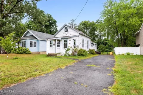 23 Hackett Ave, Albany, NY 12205