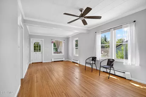 Living - 9 Atlantic Ave, Wynantskill, NY 12198 photo 3 of 3