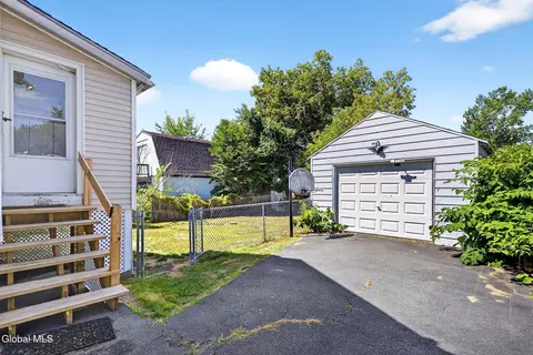 Exterior - 9 Atlantic Ave, Wynantskill, NY 12198 photo 2 of 4