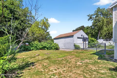 Exterior - 9 Atlantic Ave, Wynantskill, NY 12198 photo 3 of 4
