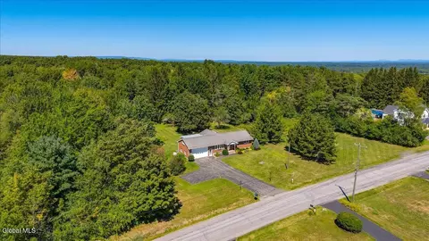 View/Area - 306 Closson Rd, Schenectady, NY 12302 photo 4 of 8