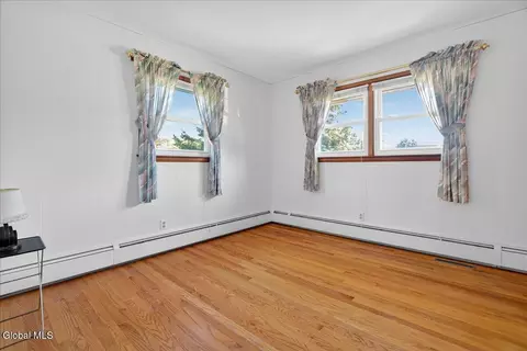 Bedroom - 306 Closson Rd, Schenectady, NY 12302 photo 3 of 7