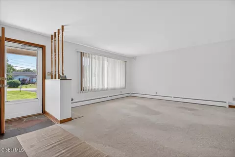 Living - 306 Closson Rd, Schenectady, NY 12302 photo 3 of 4
