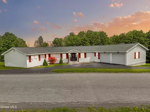 108 Countryside Dr, Westerlo, NY 12193