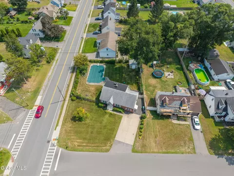 View/Area - 1755 Devendorf Rd, Schenectady, NY 12303 photo 4 of 5