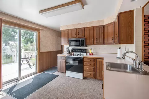 Kitchen - 1755 Devendorf Rd, Schenectady, NY 12303 photo 1 of 4