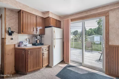 Kitchen - 1755 Devendorf Rd, Schenectady, NY 12303 photo 4 of 4