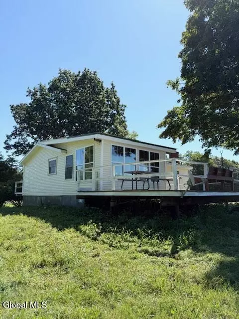 4933 Bliss Rd, Ballston Spa, NY 12020