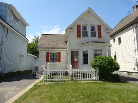 342 Eleanor St, Schenectady, NY 12306