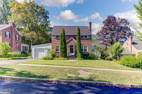 1810 Randolph Rd, Schenectady, NY 12308