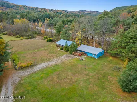 1859 E Schroon River Rd, Warrensburg, NY 12885