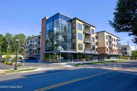 116 West Ave #309, Saratoga Springs, NY 12866