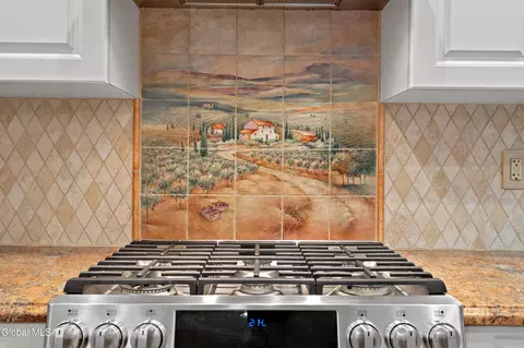 Kitchen - 4 Nicklaus Dr, Gansevoort, NY 12831 photo 5 of 5