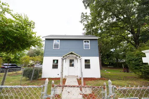 223 Luzerne Rd, Queensbury, NY 12804