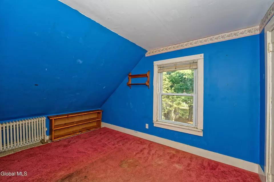 Bedroom - 5 Tulip St, Rotterdam, NY 12306 photo 6 of 7