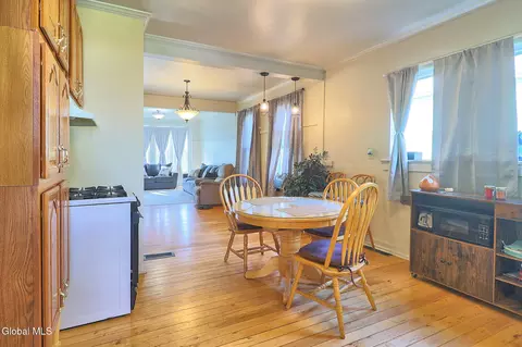 2820 Broadway, Schenectady, NY 12306 photo 8