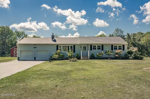 21 Western Ave, West Charlton, NY 12010