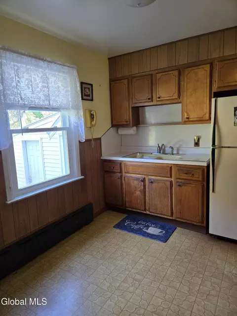 Kitchen - 2137 Van Wormer Rd, Schenectady, NY 12303 photo 1 of 3