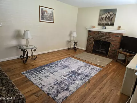 Living - 2137 Van Wormer Rd, Schenectady, NY 12303 photo 3 of 7