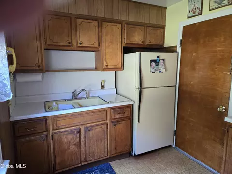 Kitchen - 2137 Van Wormer Rd, Schenectady, NY 12303 photo 3 of 3