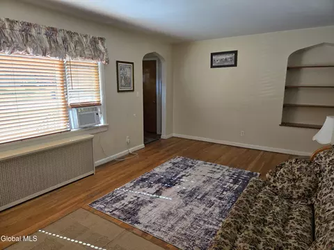 Living - 2137 Van Wormer Rd, Schenectady, NY 12303 photo 6 of 7