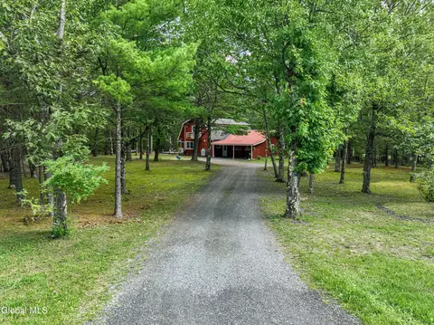 548 County Route 312, Clarksville, NY 12041