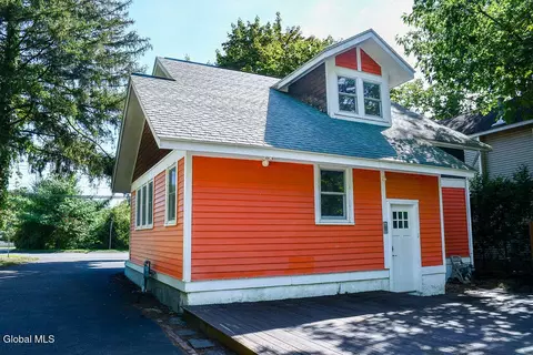 121 Cherry Ave, Delmar, NY 12054 photo 19