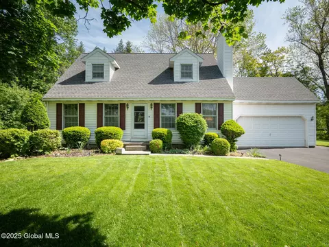 6704 Dunham Cir, Valatie, NY 12184