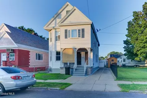 1267 Webster St, Schenectady, NY 12303