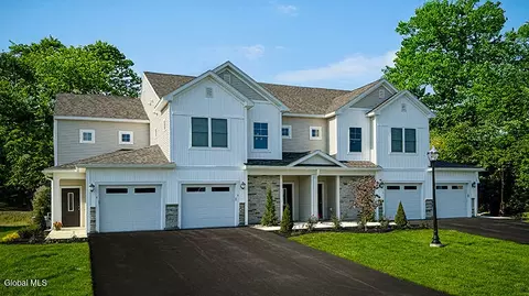 93 Reeds Holw, Saratoga Springs, NY 12866