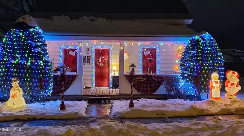 48 2nd St, South Glens Falls, NY 12803