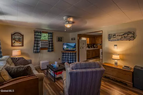 140 Seneca Ave, Broadalbin, NY 12025 photo 6