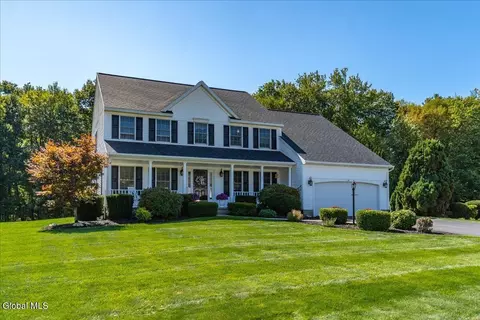 30 Marcel Rd, Clifton Park, NY 12065