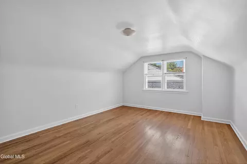 1245 Sumner Ave, Schenectady, NY 12309 photo 23